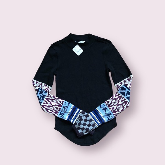NWT Gorgeous thermal cuff by Free People in size small - Picture 4 of 14